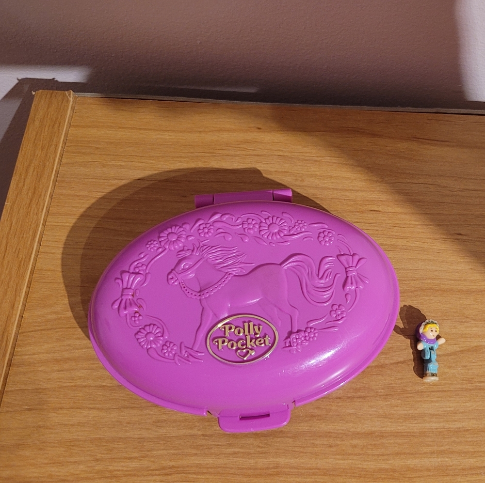 Vintage POLLY POCKET 1995 Palomino Pony Parade
